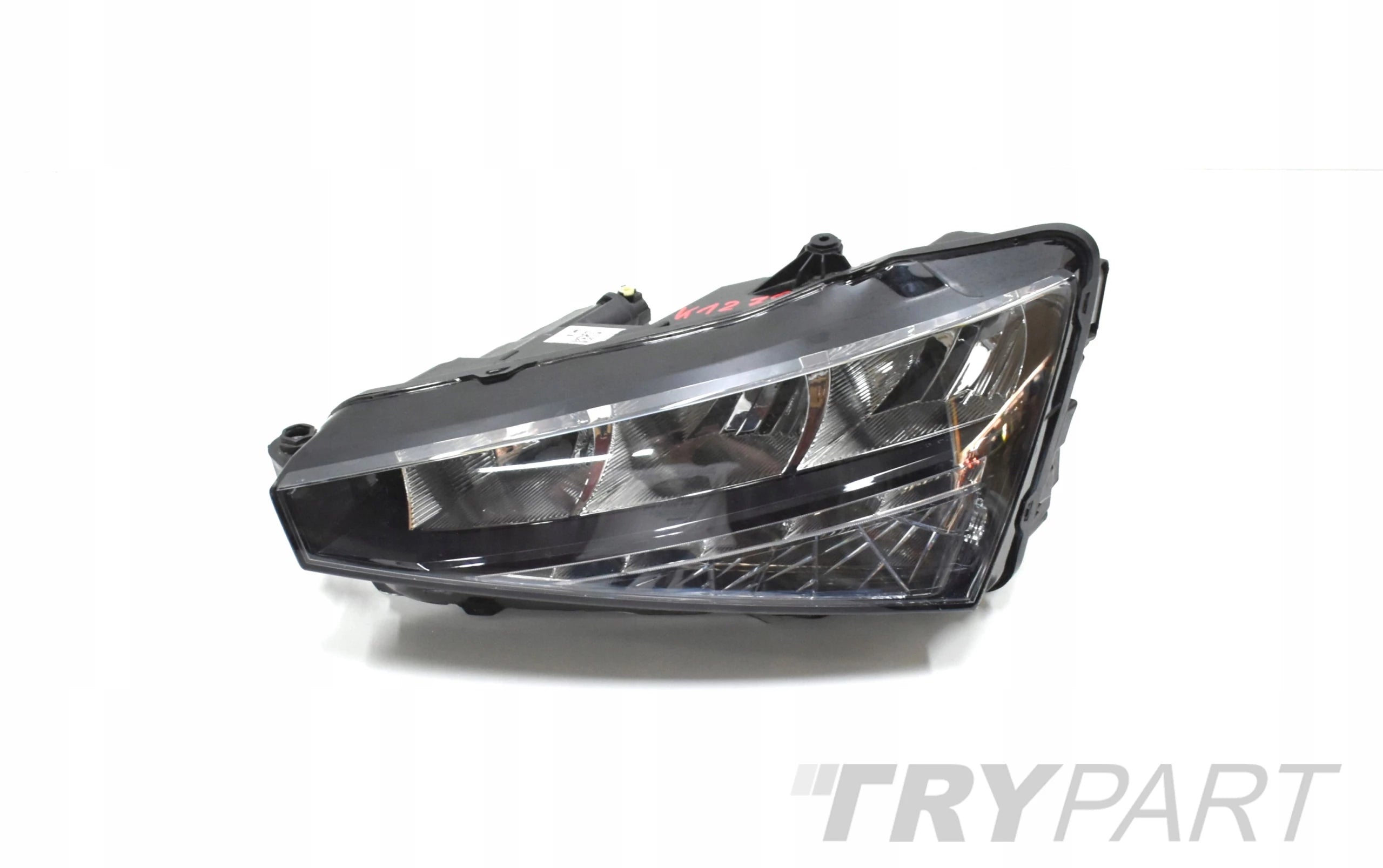SKODA SCALA 657 LEFT FRONT HEADLIGHT ORG EU LED