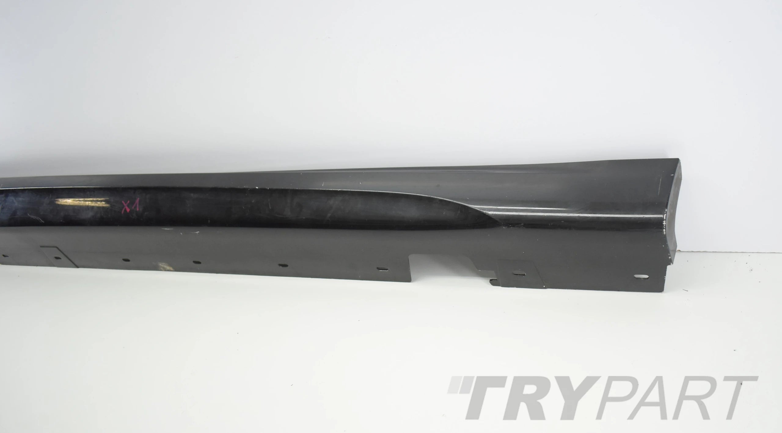 BMW X1 E84 M PACKAGE RIGHT SILL PANEL DOOR SILL TRIM COMPLETE