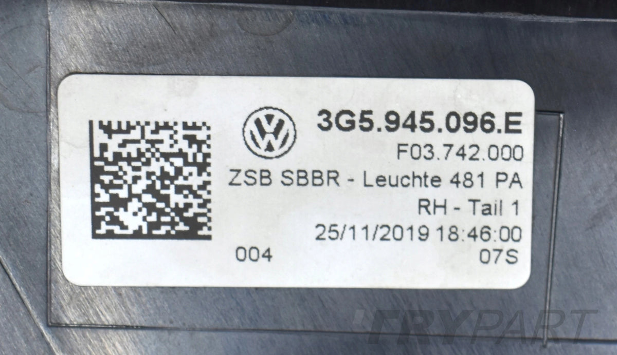 VW PASSAT B8 3G5 LAMP RIGHT REAR SEDAN ORG EU 3G5945096E