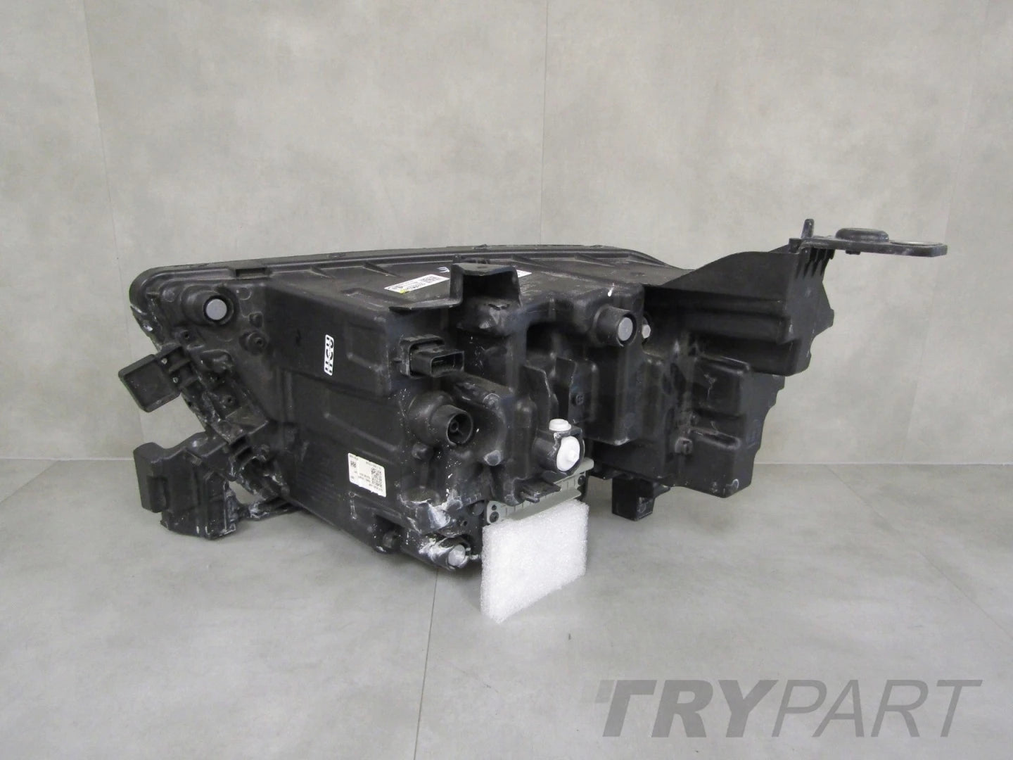 HEADLAMP OPEL FRONTERA LED 24- RH RIGHT 9850142480