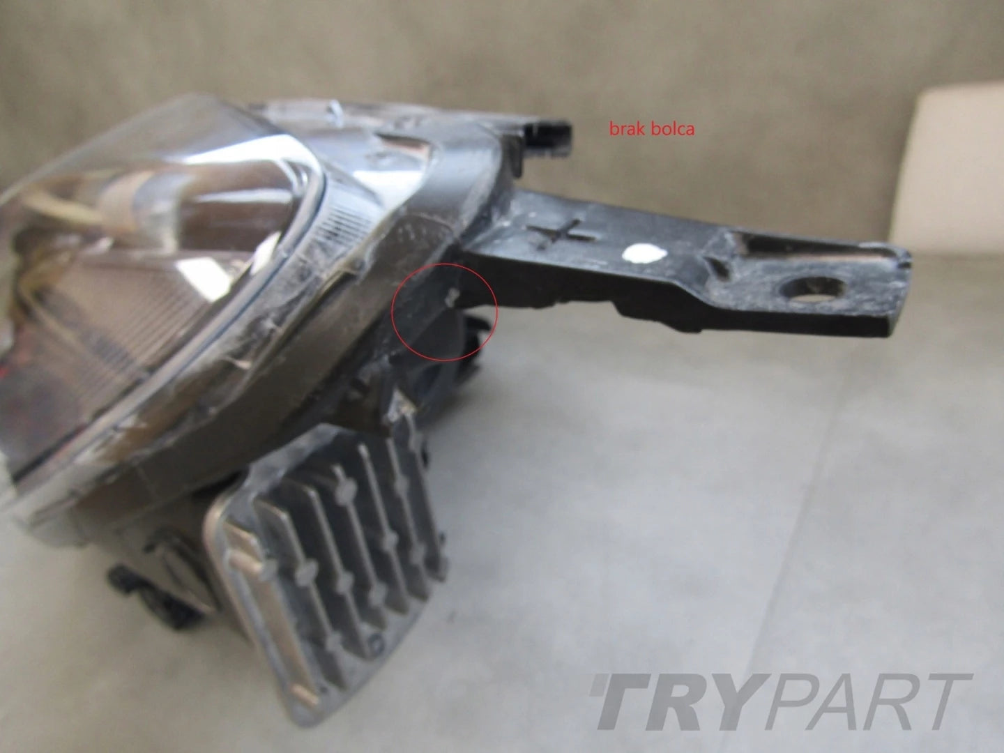 FRONT LAMP FORD KUGA MK3 STANDARD LENS LH LEFT 19-24 LV4B-13W030-AK