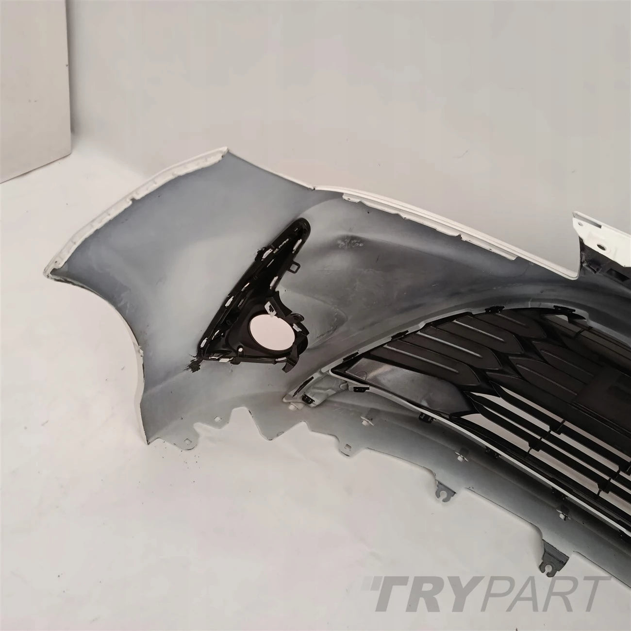 FRONT BUMPER TOYOTA YARIS 4 IV 52119-0DA40
