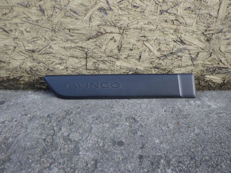 RENAULT TWINGO III 3 14- 828201148R Rear Right Door Moulding