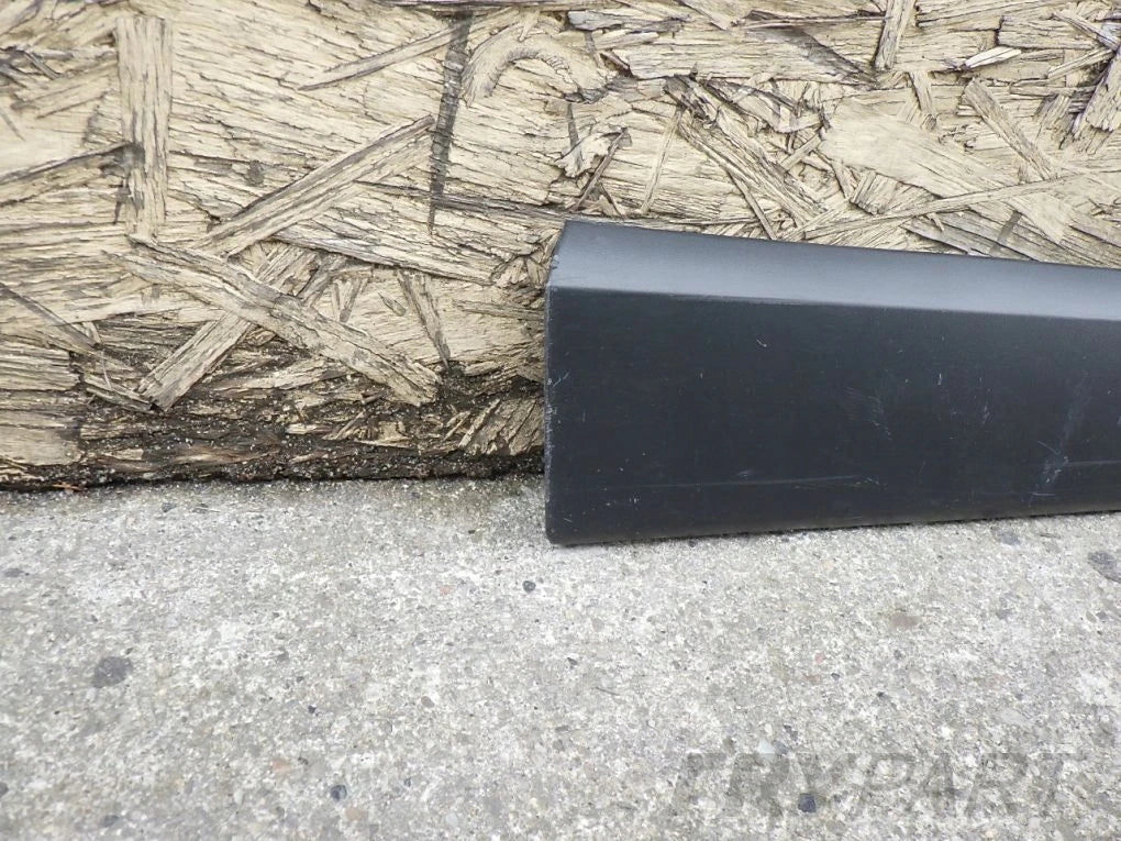 FORD TRANSIT CUSTOM 12- Front Door Trim Strip