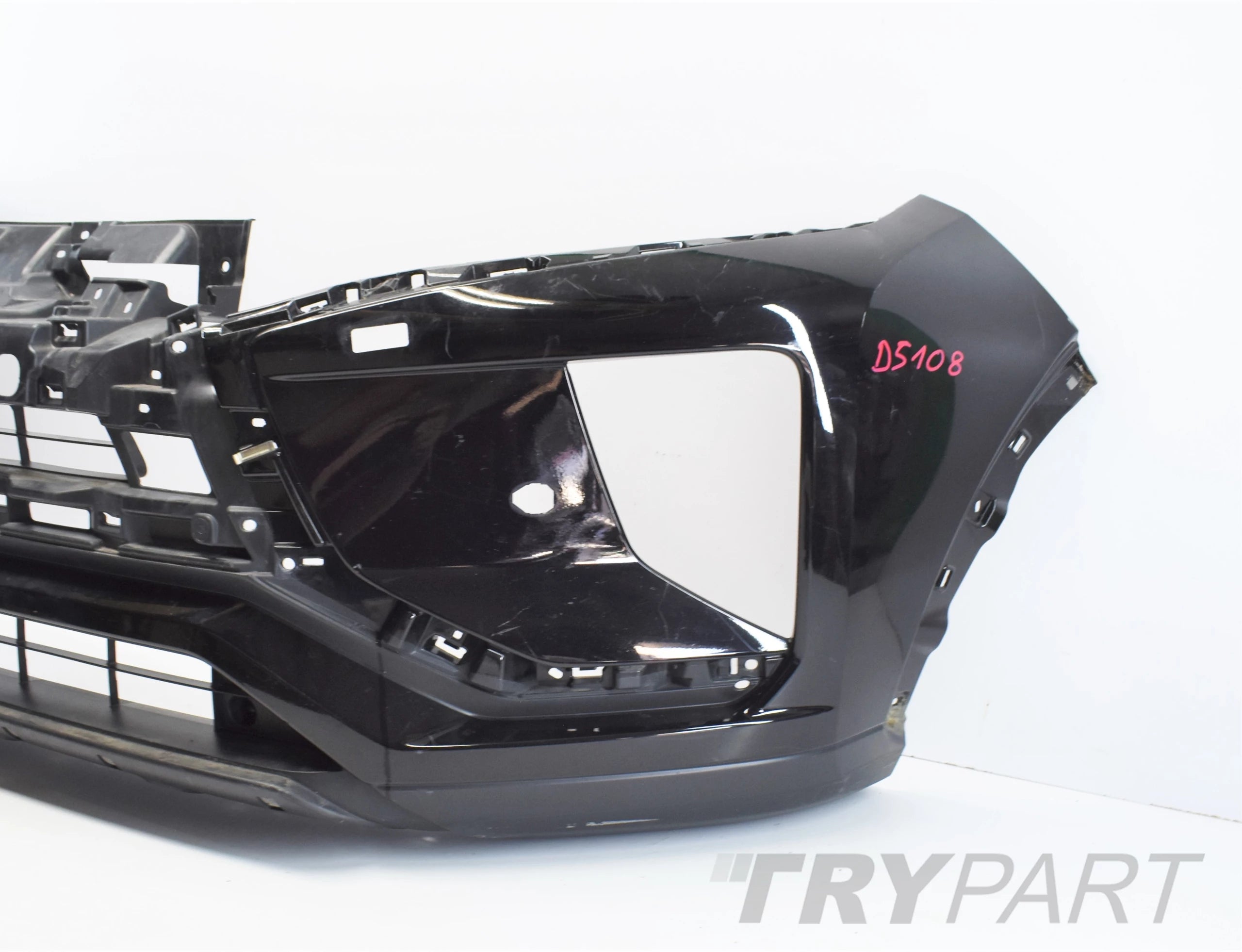 MITSUBISHI ECLIPSE CROSS Front Bumper