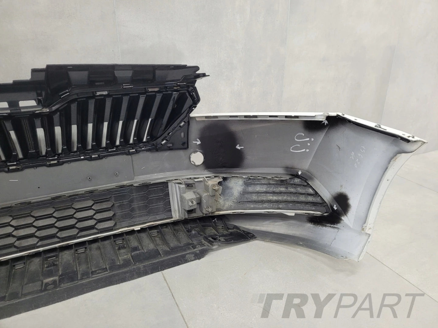Front Bumper Skoda Fabia 3 III 6V0 Lift 18-21