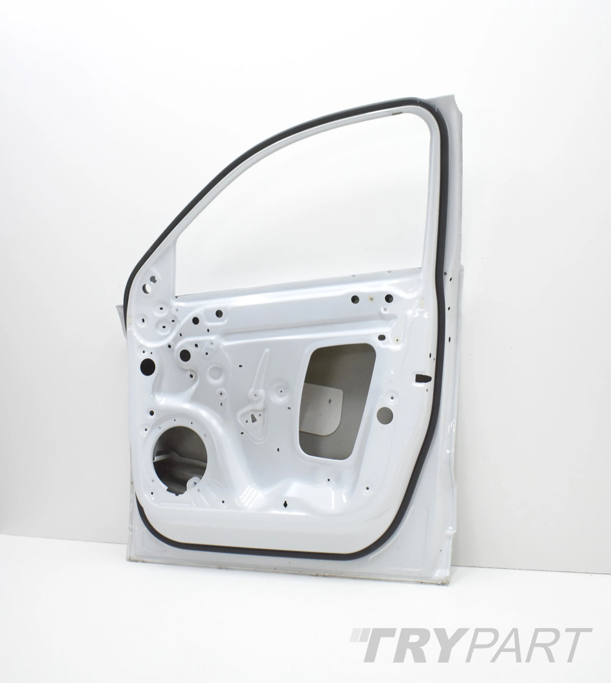 AUDI Q3 8U0 PASSENGER SIDE FRONT DOOR ORG