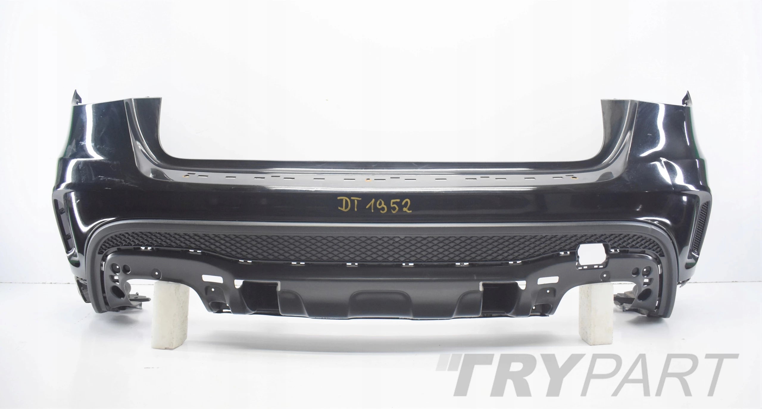 MERCEDES GLA W156 AMG REAR BUMPER REAR SUPER CONDITION