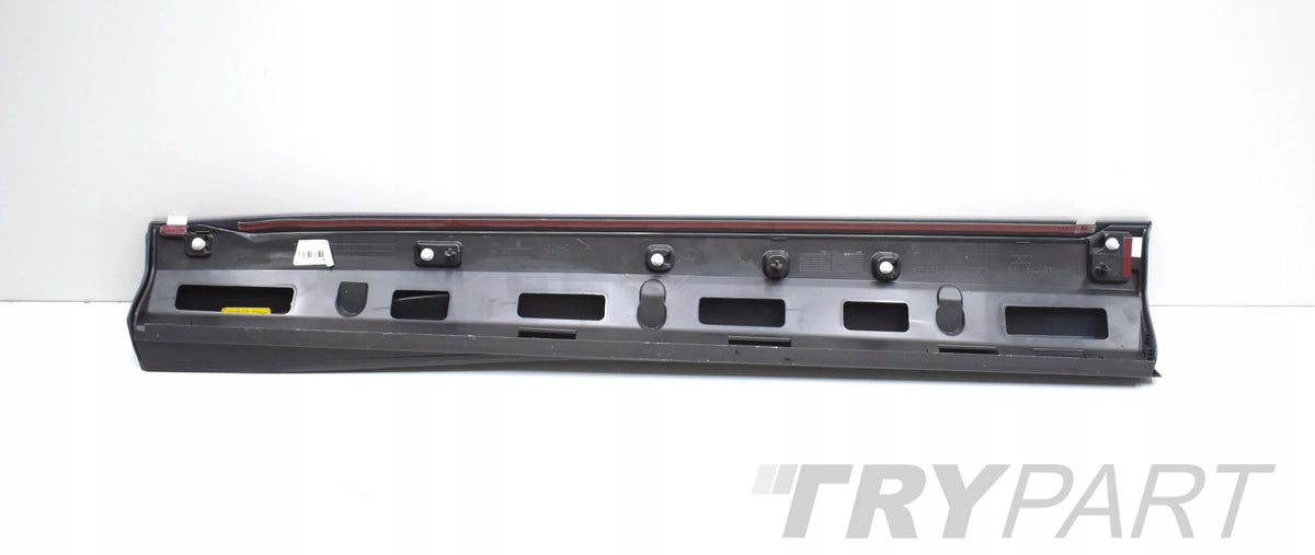 AUDI Q3 II 83A RIGHT FRONT DOOR STRIP ORG NEW