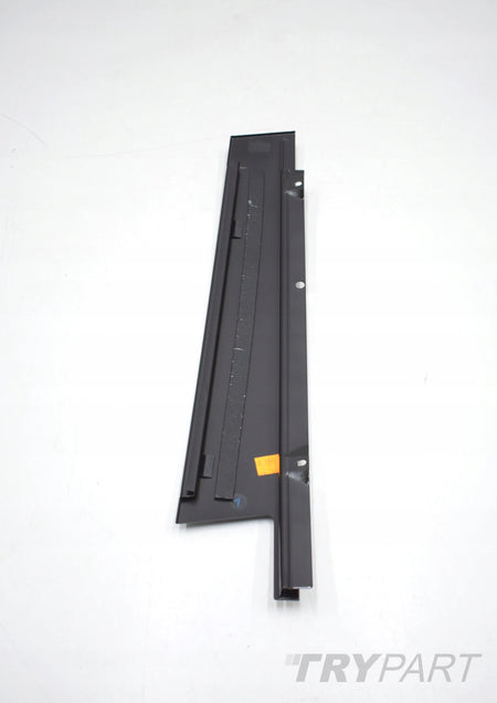 MERCEDES GLC W253 REAR RIGHT DOOR PILLAR TRIM ORG