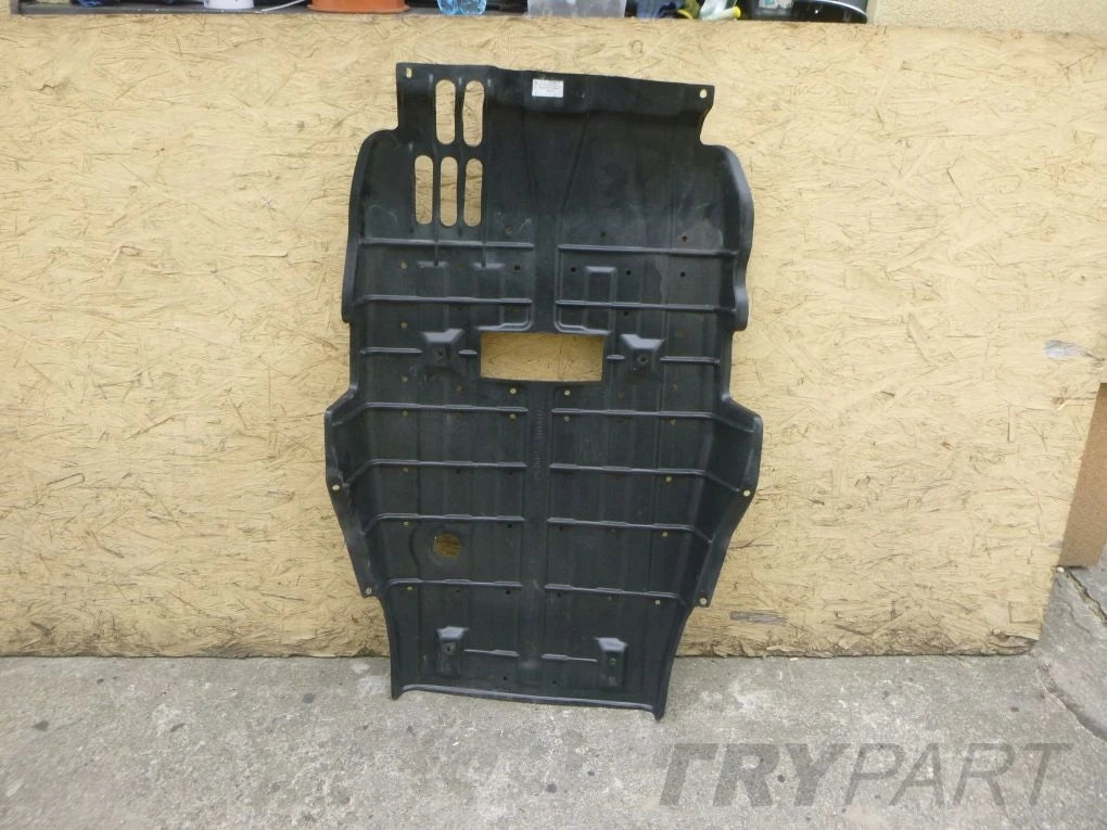 Mitsubishi L 200 L200 2015- Engine Cover Plate