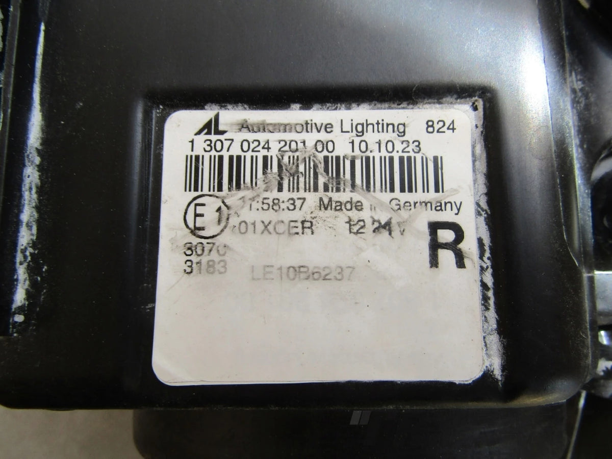 Audi A5 8T0 LIFT Xenon Headlight - Non-swiveling + LED 11-16 RH RIGHT