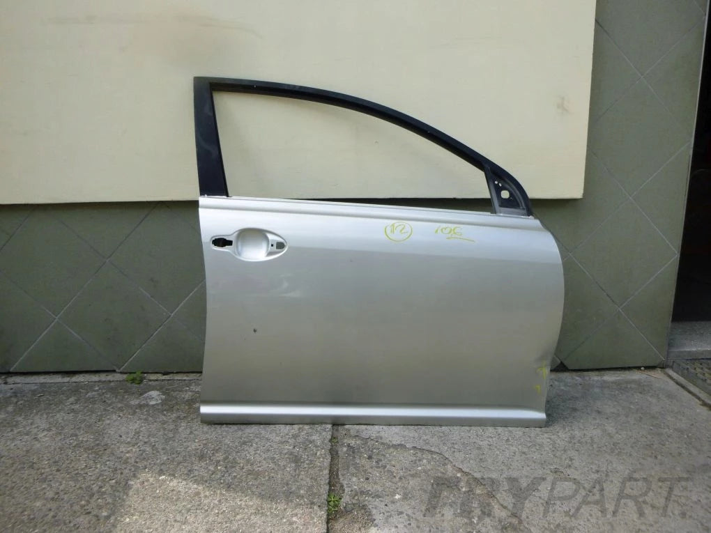 TOYOTA AVENSIS T25 II 02- Front Right Door