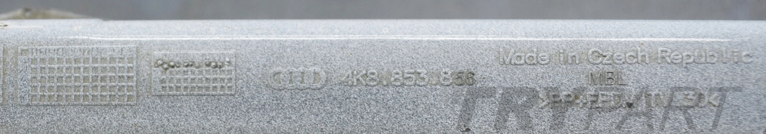 AUDI A7 4K8 RIGHT SILL PANEL ORG
