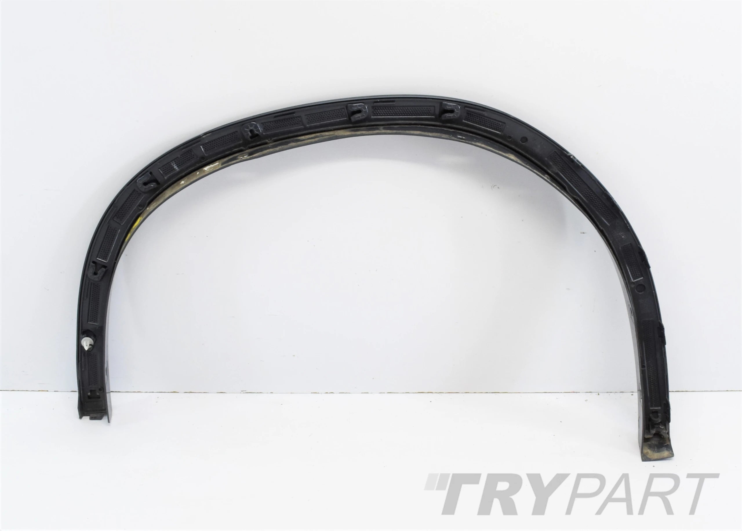 BMW F39 M PACKAGE REAR RIGHT FENDER TRIM