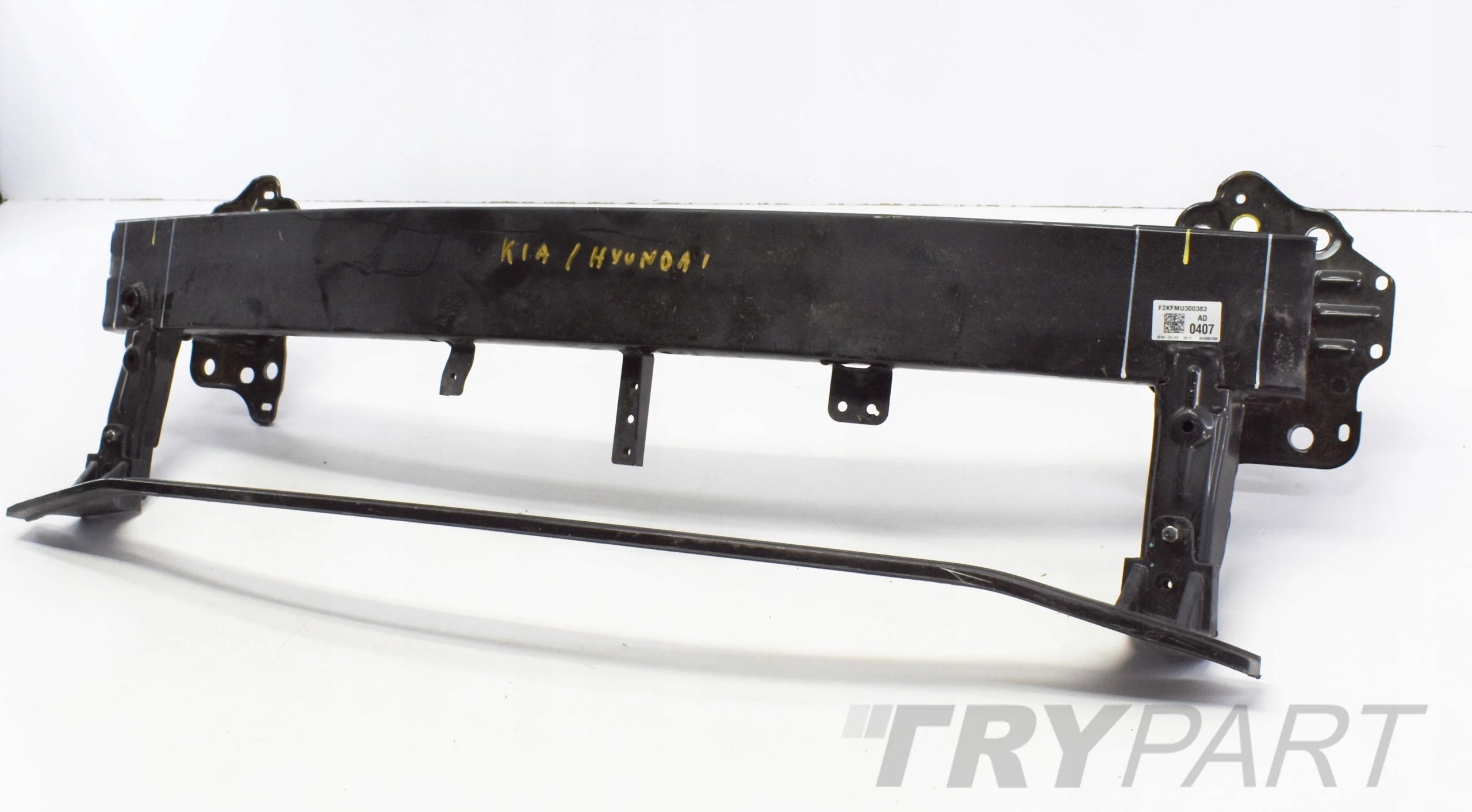 HYUNDAI ELANTRA IV FRONT BUMPER BRACKET
