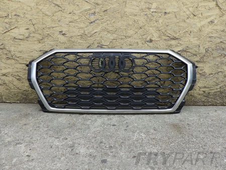 AUDI Q3 83F S LINE Grille