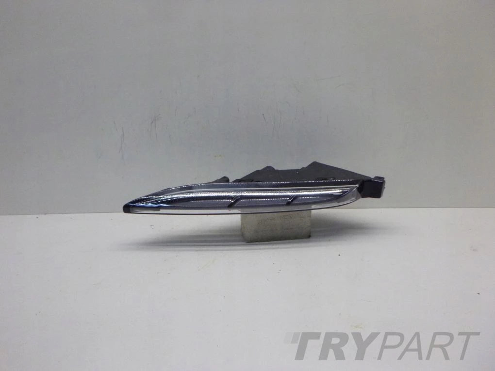 PORSCHE MACAN 95B 95B.953.082 DRL LED Left