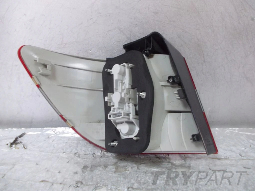 MERCEDES B CLASS W169 245 REAR LAMP RIGHT