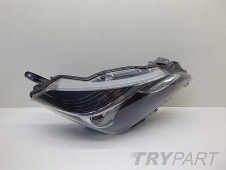 TOYOTA YARIS III LIFT 13- Right Headlight