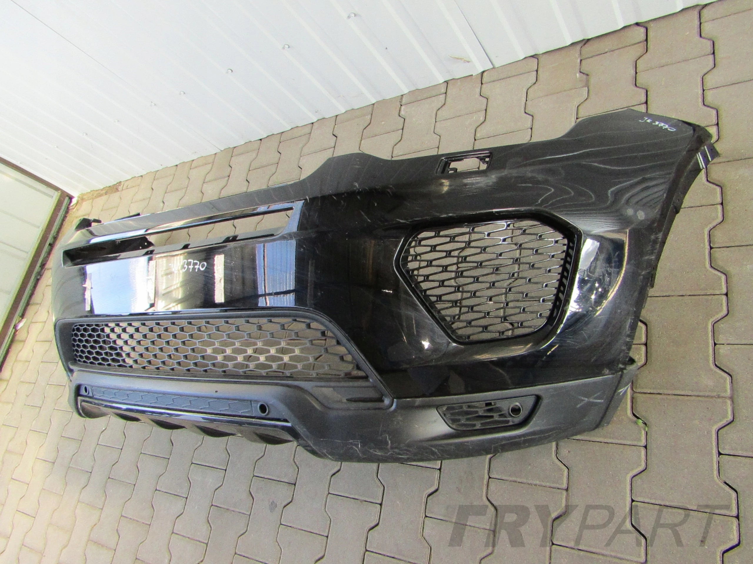 Front Bumper Land Rover Discovery Sport Dynamic