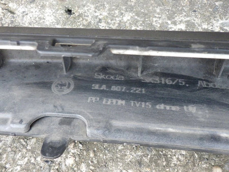 SKODA ENYAQ 5LA 21- Front Bumper