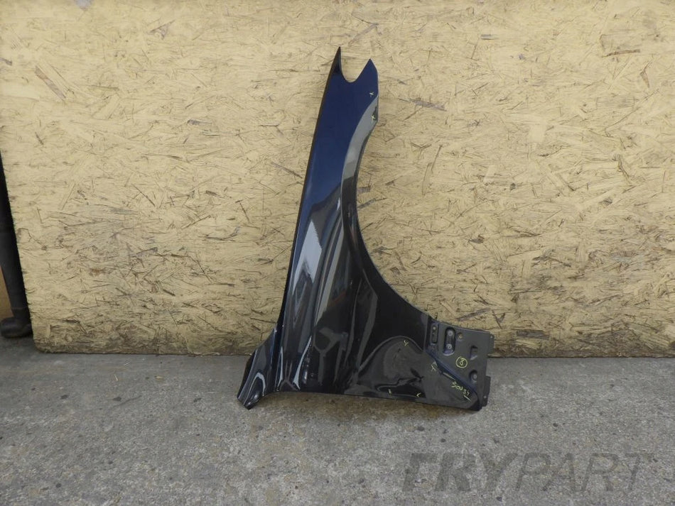 BMW 6 G32 GT GRAN TURISMO 2017- front right fender