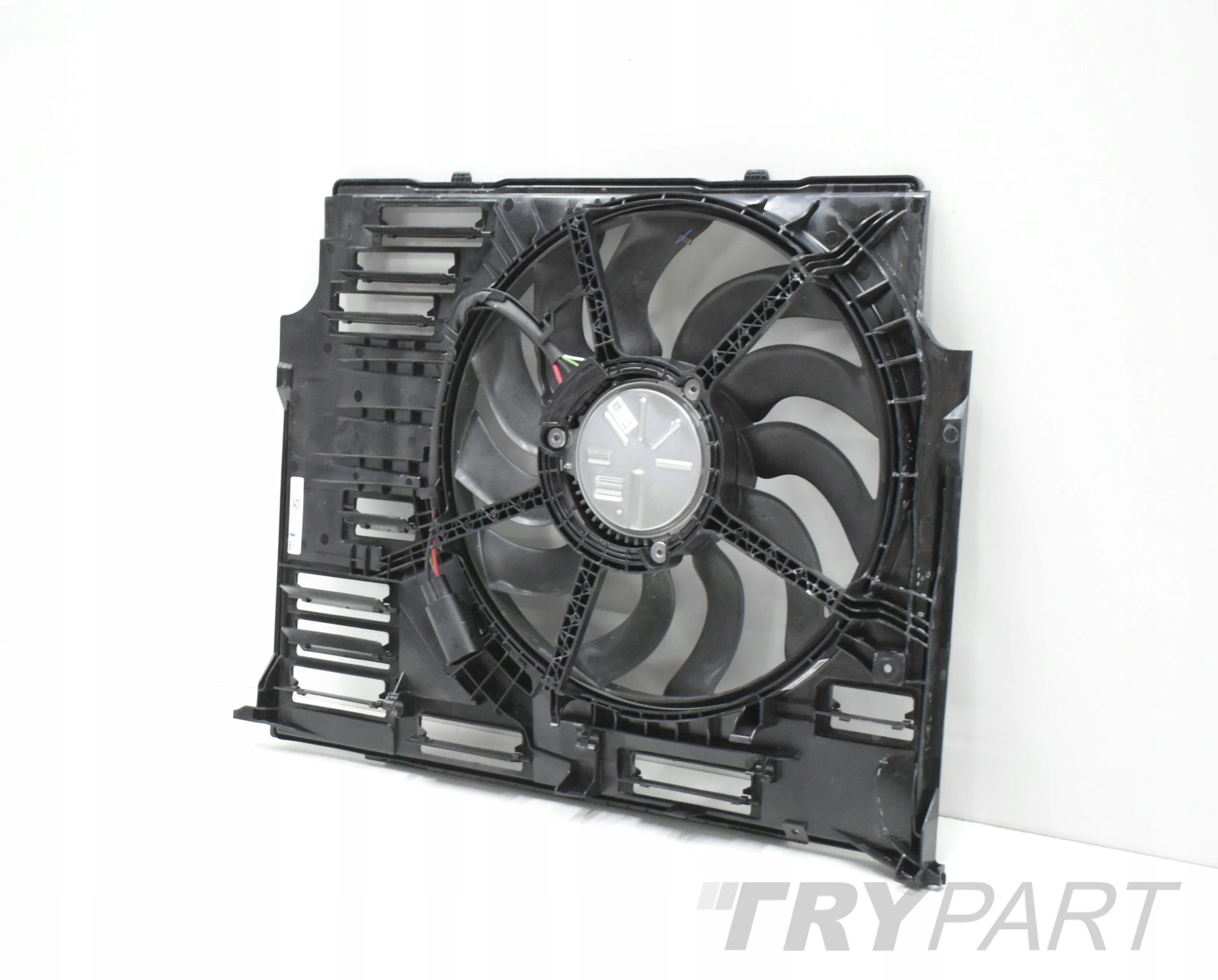 BMW MINI RADIATOR FAN HOUSING 365870074 5A078C9-04 ORG NEW