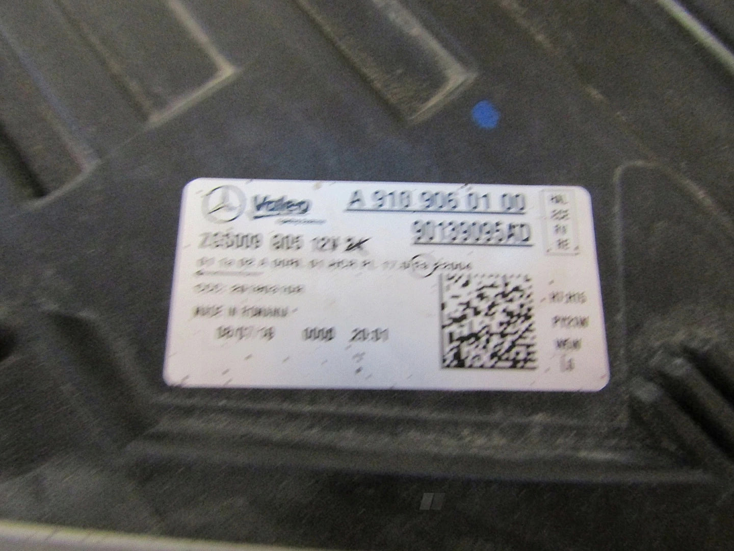 HEADLAMP MERCEDES SPRINTER W910 W907 STANDARD 18- RH A9109060100