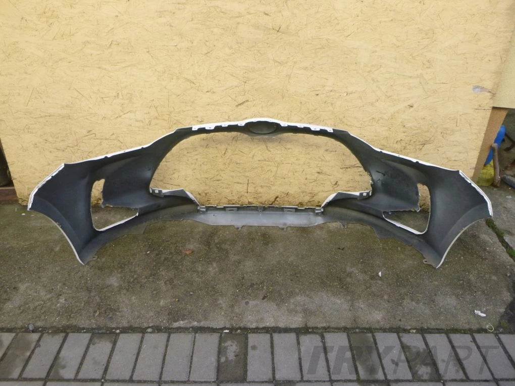 TOYOTA YARIS 4 IV 20- Front Bumper