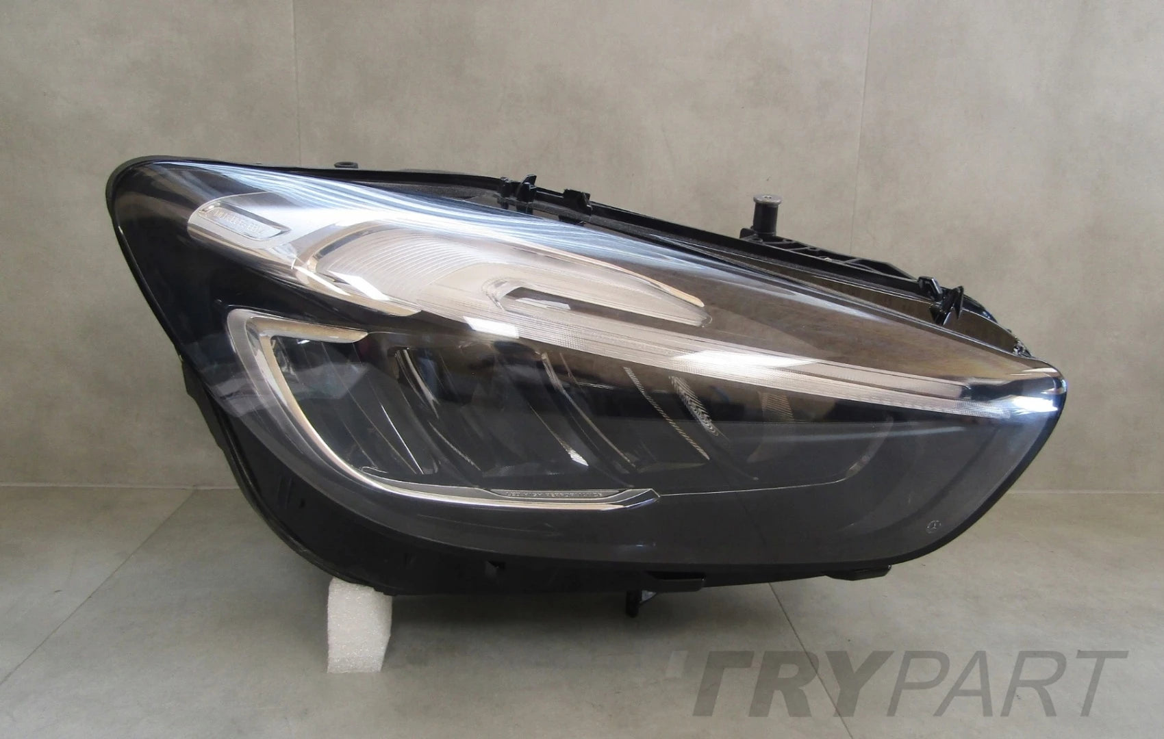 MERCEDES B CLASS W247 LED HEADLIGHT LIFT PERFORMANCE RH RIGHT 22- A247906