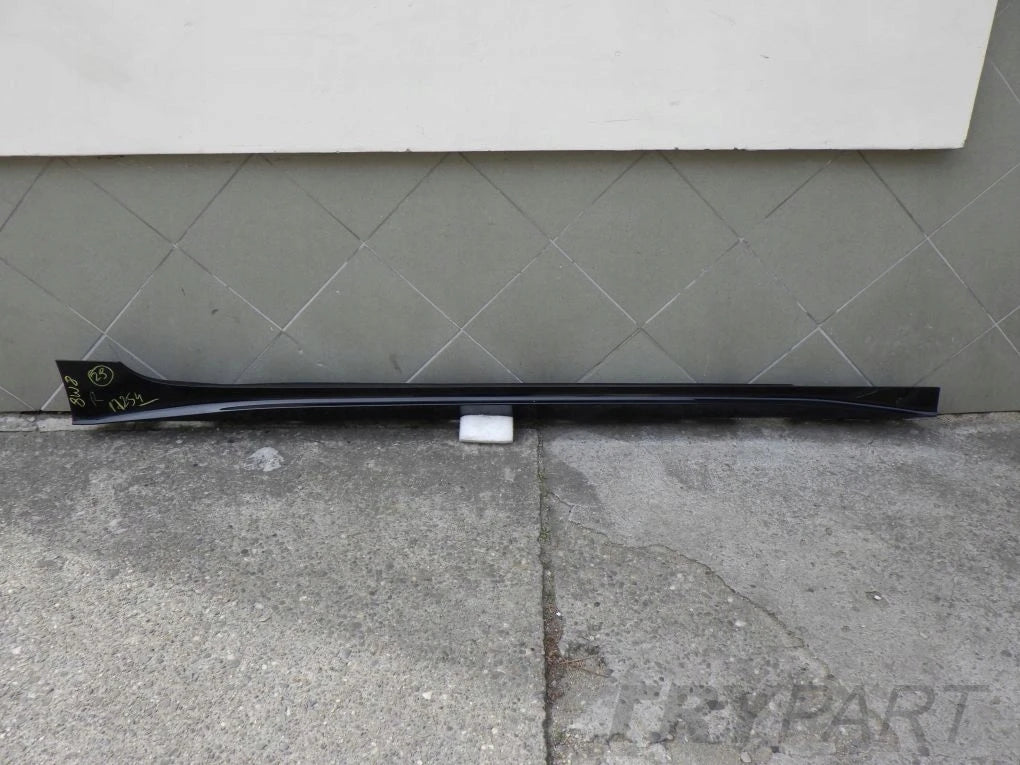 AUDI A5 SPORTBACK 8W 8W8 20- Right Sill Strip