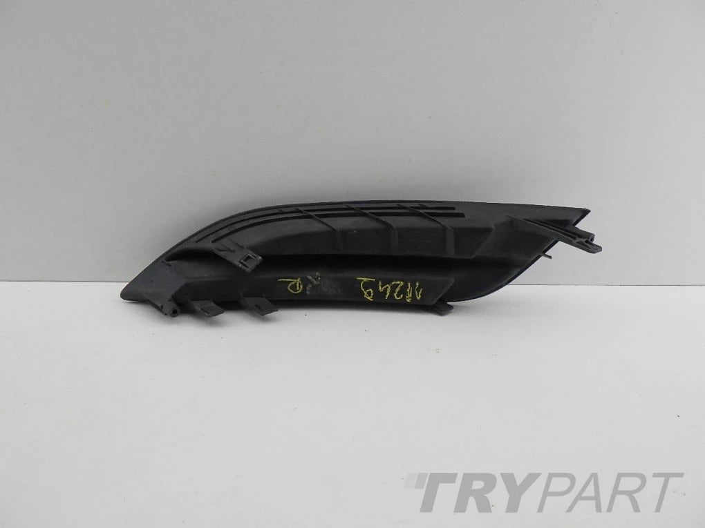 TOYOTA AURIS 06- front bumper grille right