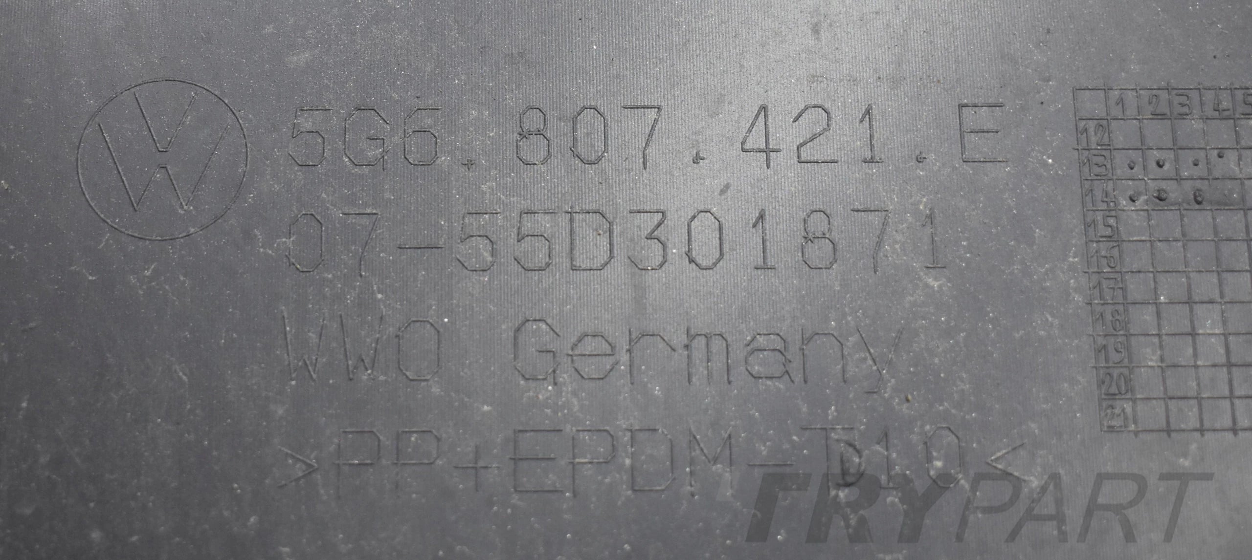 VW GOLF VII 5G6 R-LINE REAR BUMPER ORG HB + BOTTOM