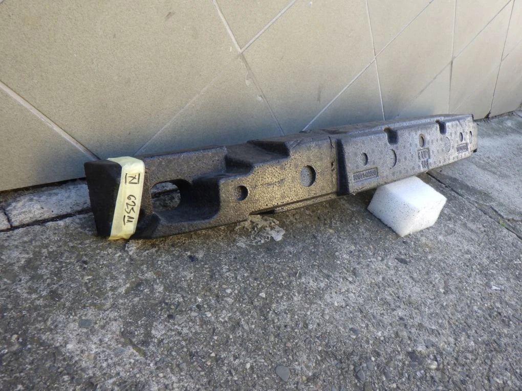 TOYOTA COROLLA E21 HB KOMBI 2018- 52611-02520 FRONT BUMPER ABSORBER