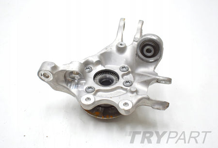 BMW M3 M4 G80 G82 RIGHT REAR KNUCKLE HUB ORG 8095658