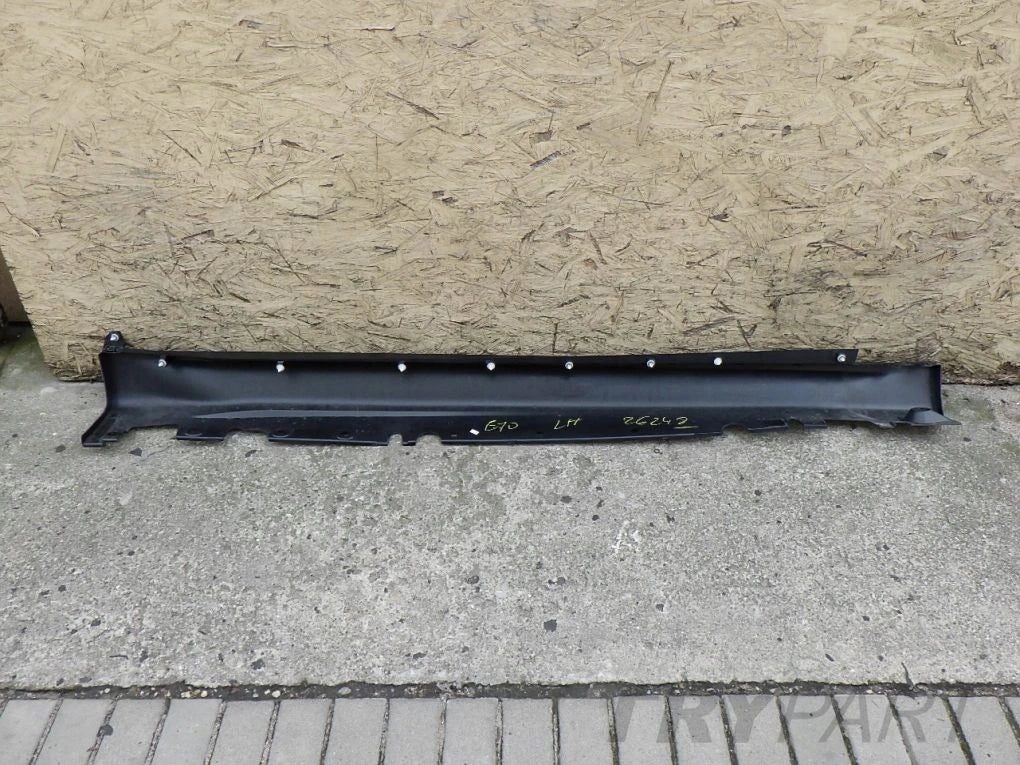 BMW X5 E70 06- Side Skirt Trim Right Left Frame