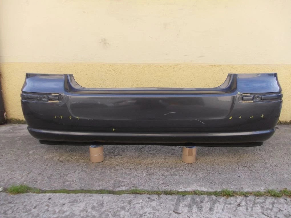 TOYOTA AVENSIS T25 hb sedan 02- rear bumper