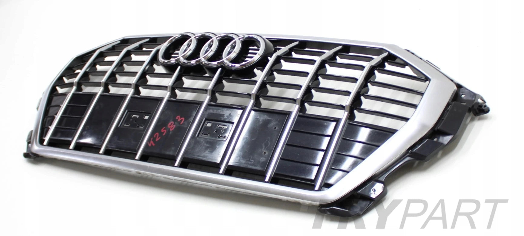 AUDI Q3 II 83A CHROME GRILLE FRONT BUMPER ORIGINAL 83A853651