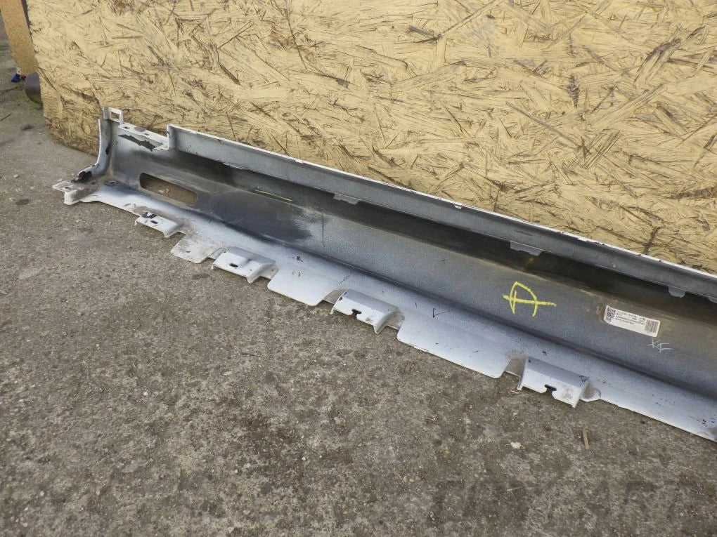 BMW X5 G05 M PACKAGE 18- Door Sill Trim Right