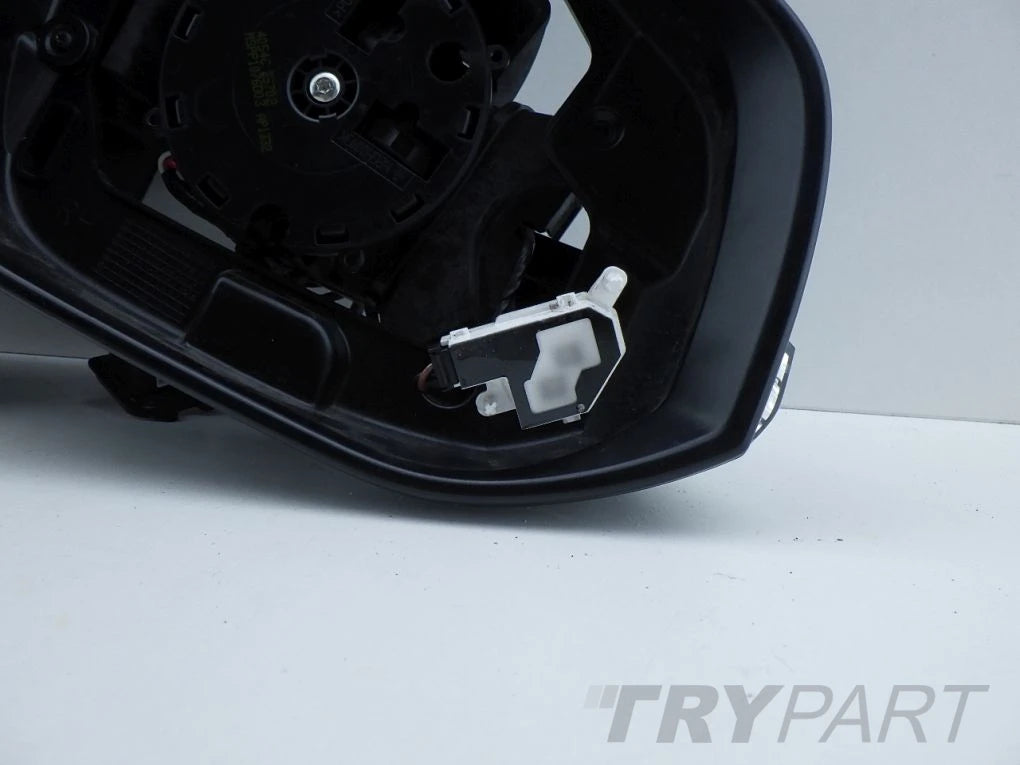 TOYOTA HIGHLANDER IV 4 20- CAMERA ASSIST 14+4PIN EU RIGHT MIRROR