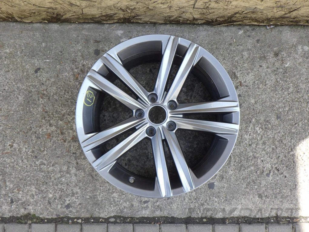 VW Arteon 3G8 5x112 8J x 18 ET40 Alloy Wheel
