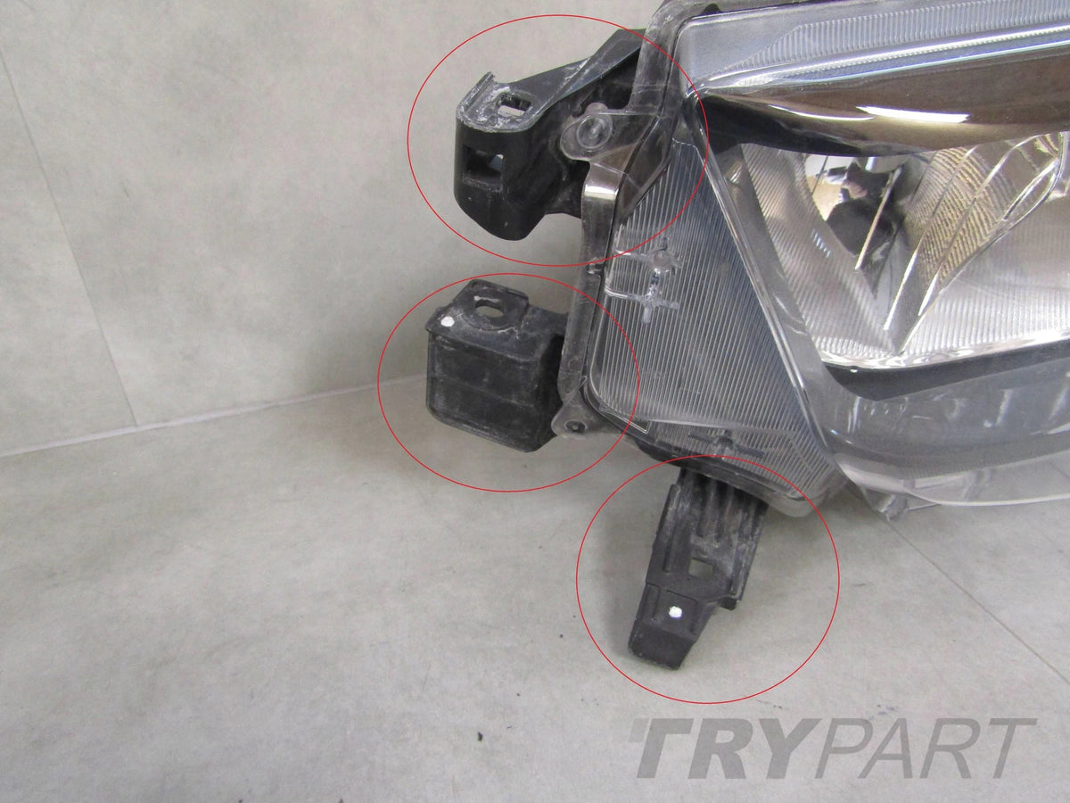 Front Lamp Toyota Hilux 8 VIII LIFT STANDARD 20- LH 81150 0KK60