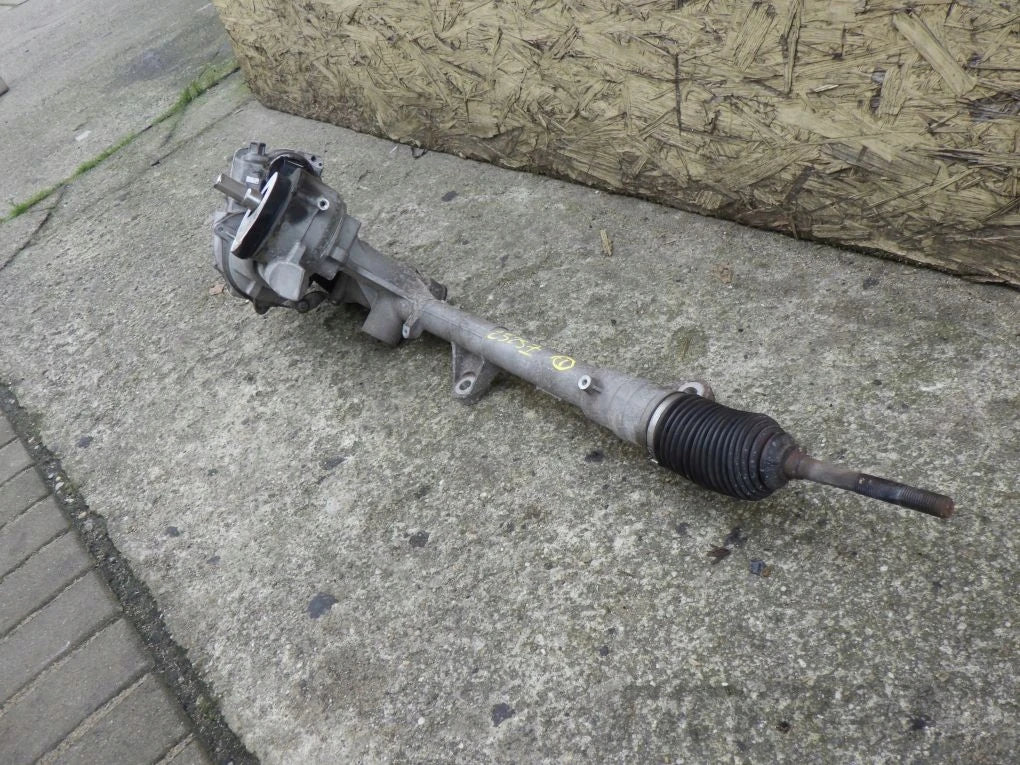 BMW 2 F45 F46 F48 5A39023 6899379 UE STEERING GEARBOX