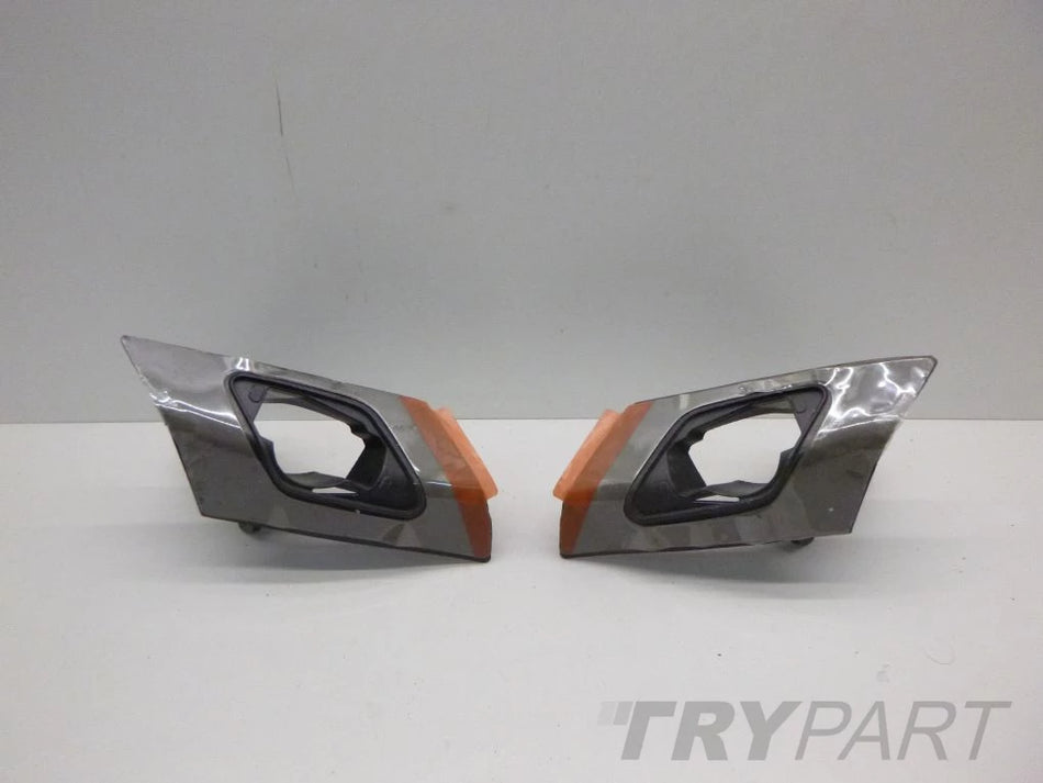 BMW F32 F33 7297142 Washer Mount LEFT