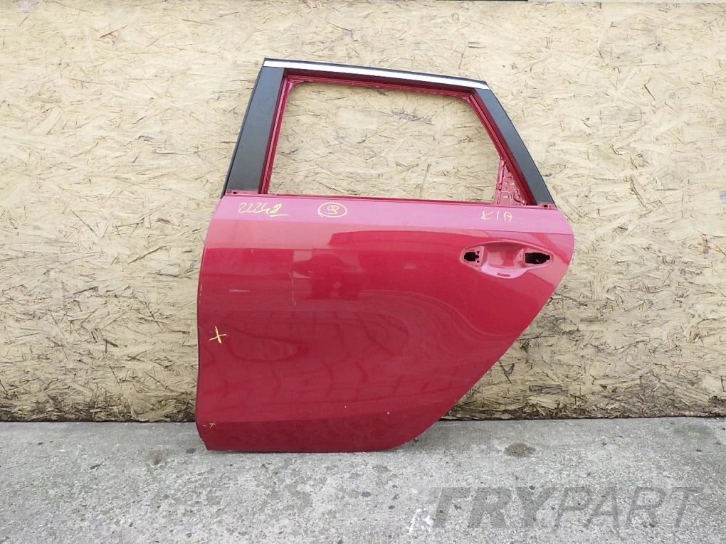 KIA CEED 3 III KOMBI 2018- Left Rear Door