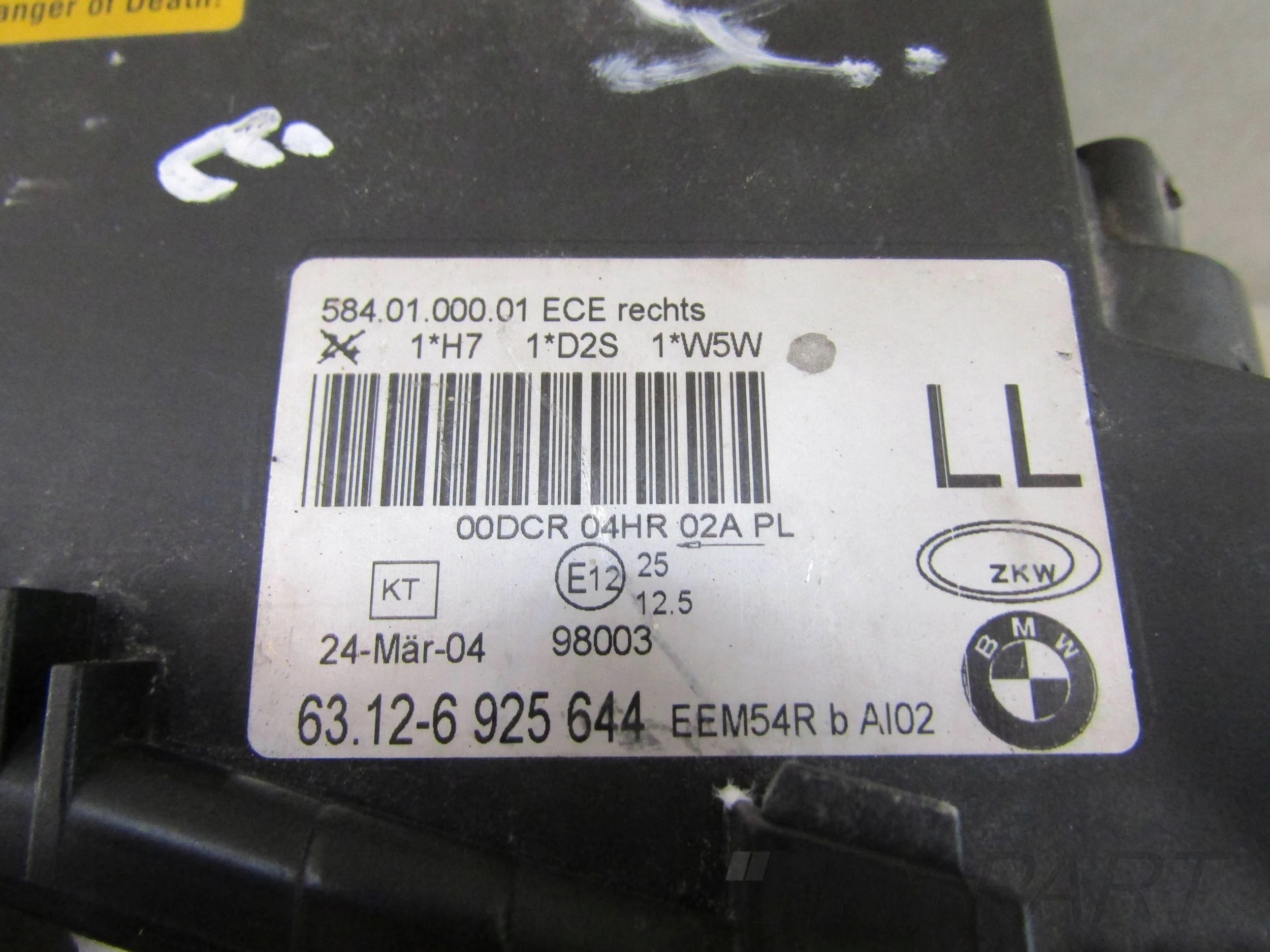 Headlight BMW 3 E46 XENON SEDAN WAGON LIFT 02-05 RH RIGHT 6925644