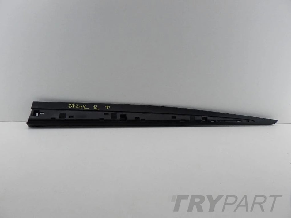 TOYOTA YARIS III 3 LIFT 17- RIGHT FRONT DOOR MOULDING