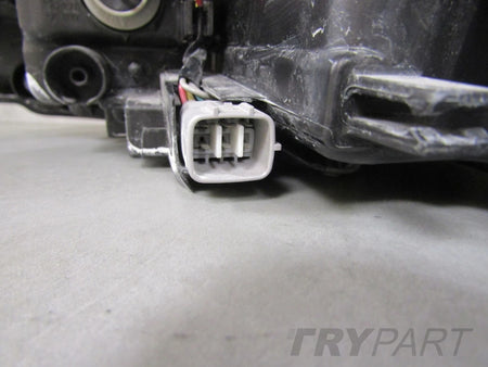Front Lamp Toyota Yaris 3 III Facelift REGULAR LENS 17-20 RH RIGHT