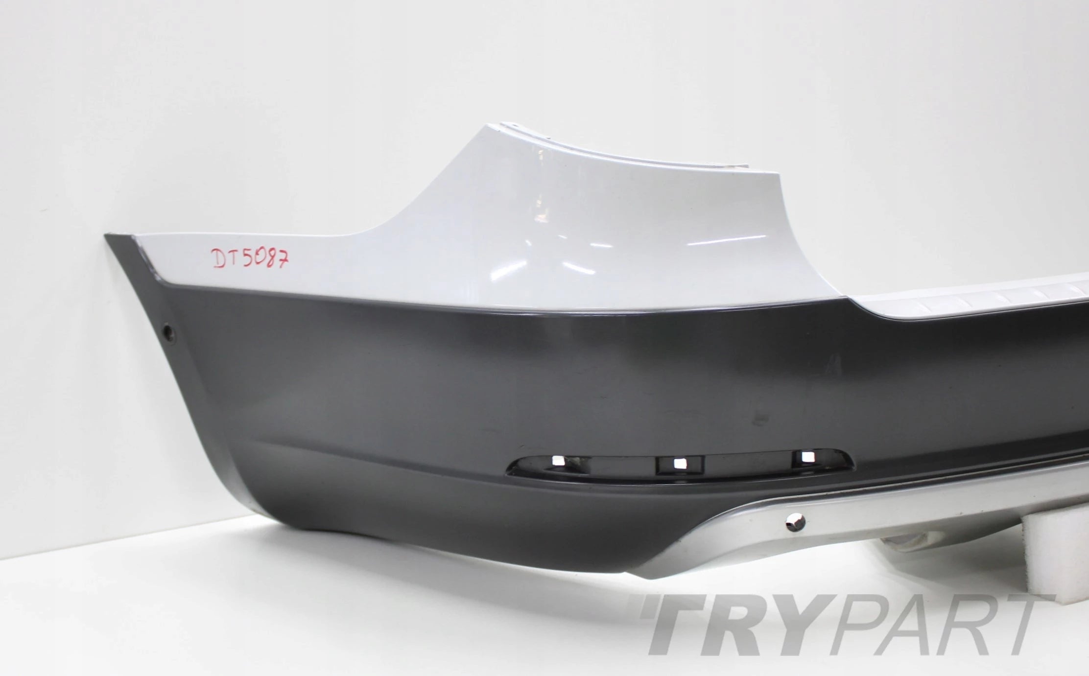 SKODA SUPERB II 3T9 SCOUT REAR BUMPER ORIGINAL KOMBI